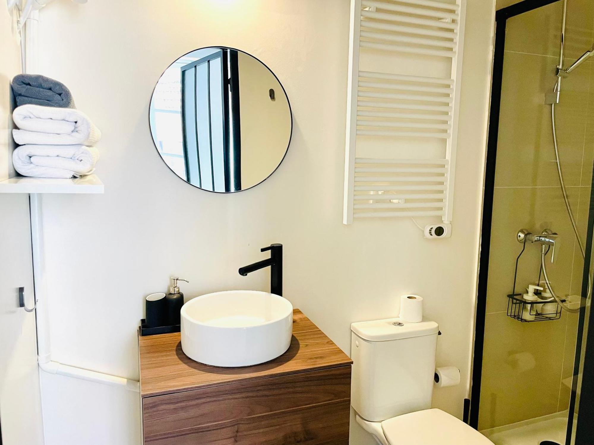 Studio Renove Et Tres Fonctionnel, มาร์ลี-เลอ-รัว ภายนอก รูปภาพ
